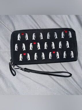 Vera Bradley Black Wristlet